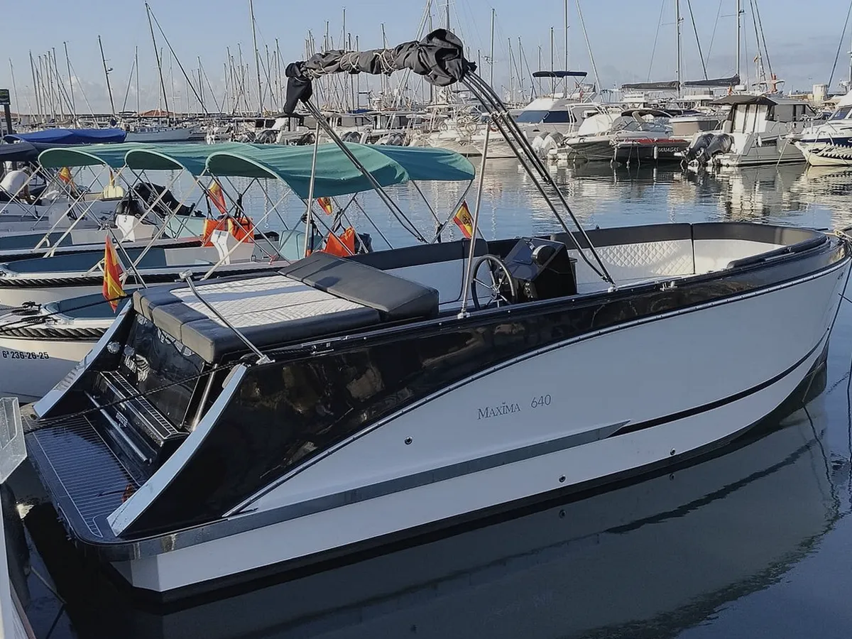 Salida en barco organizada desde L'Ametlla de Mar, Cataluña